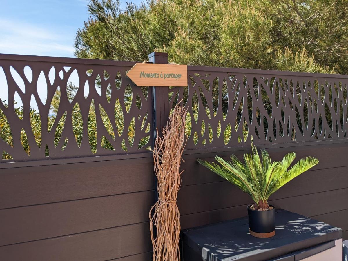 L'instant - Bord De - Avec Grand Jardin A La Capte Hyères
