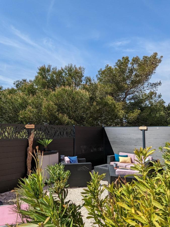 L'instant - Bord De - Avec Grand Jardin A La Capte Hyeres